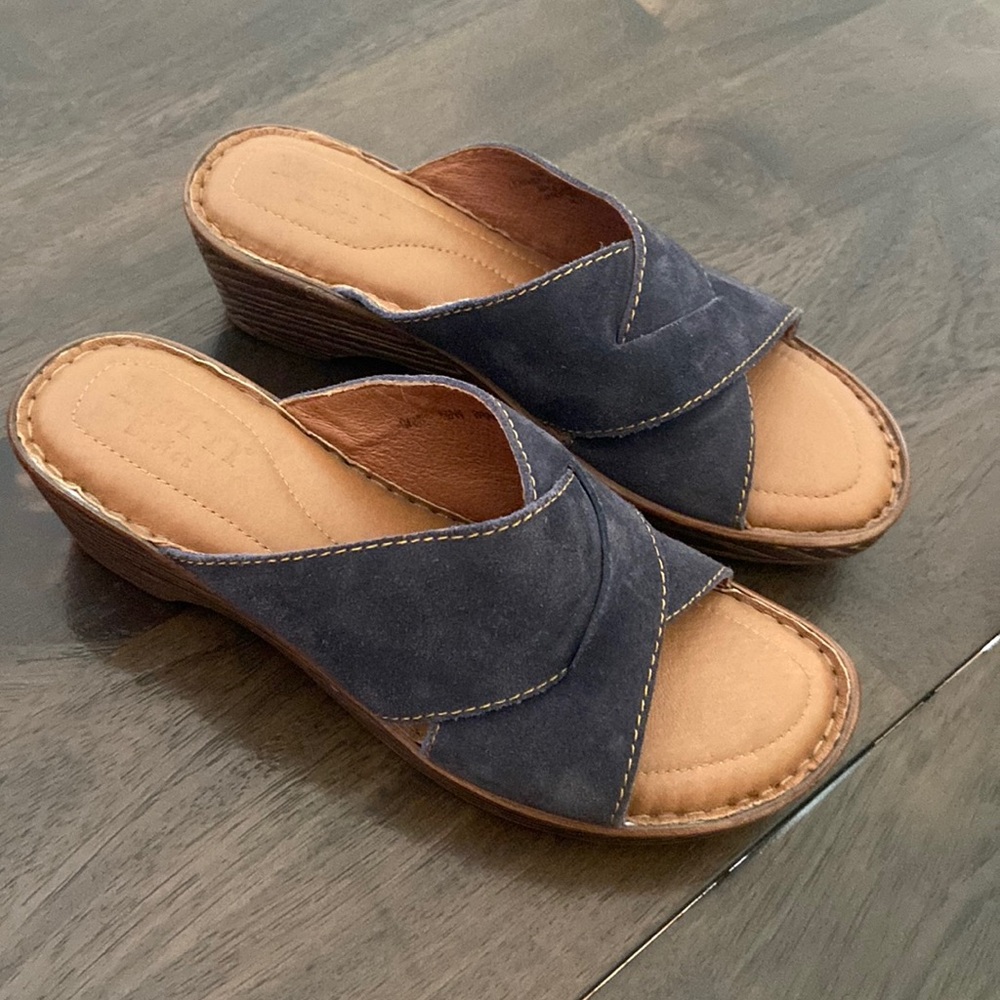 Born Teayo Basic Navy Indigo Distressed Leather F… - image 2